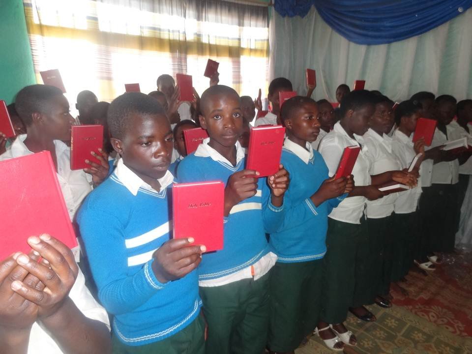 provide-bibles-rwanda
